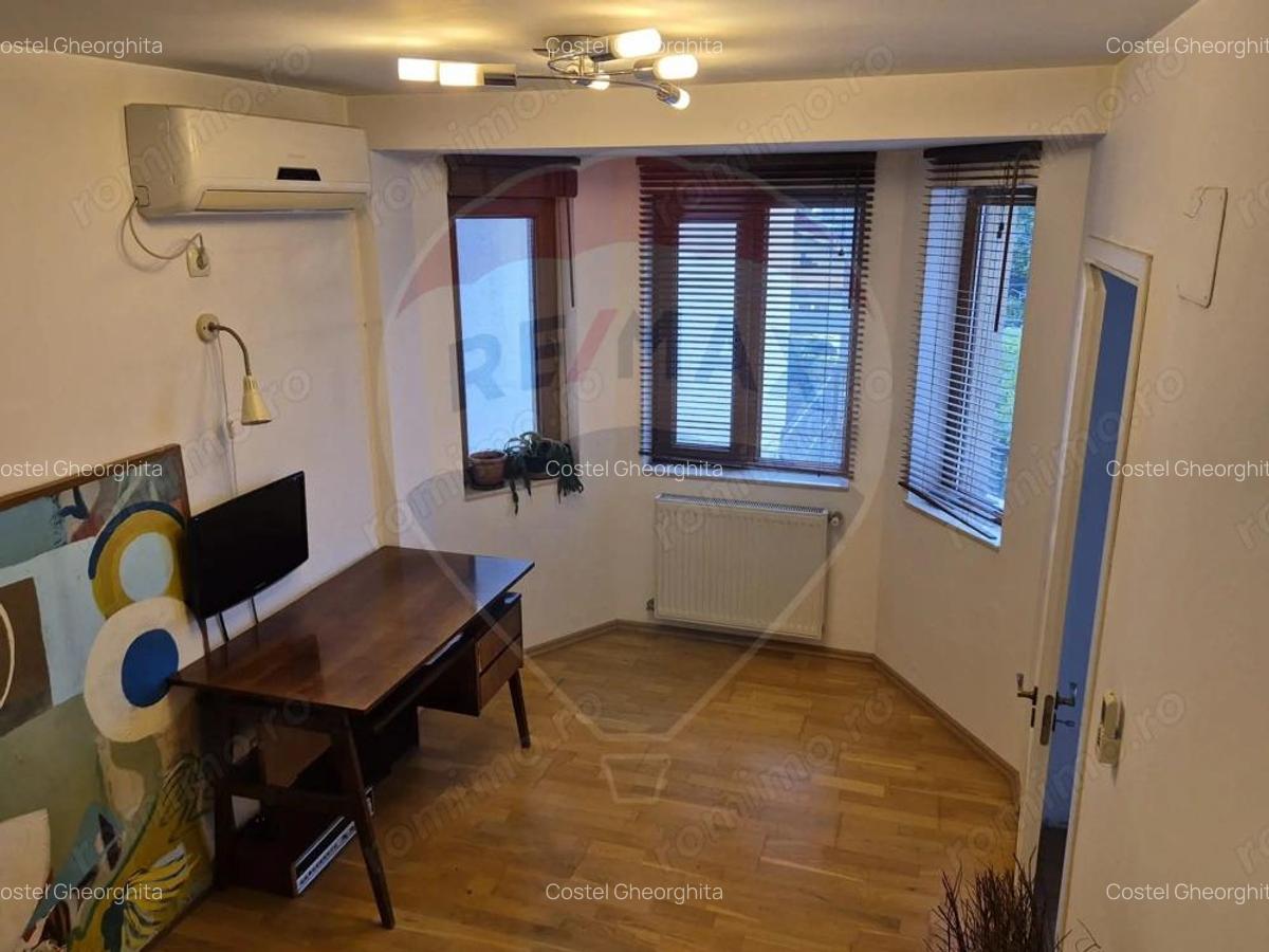 Vila cu 7 camere de vanzare in zona Brancoveanu - 2