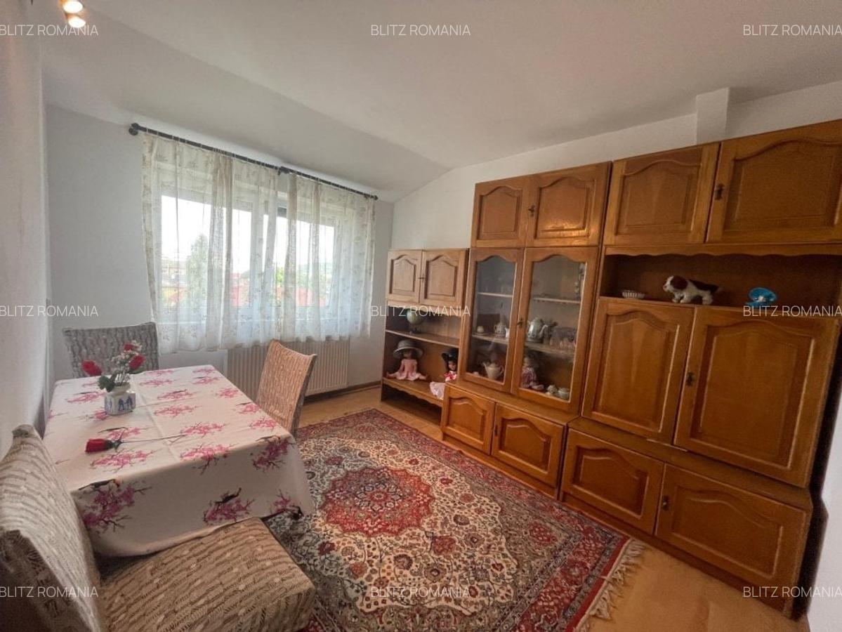 Apartament de vanzare, cu 5 camere, 88 mp, zona ultracentrala - 10