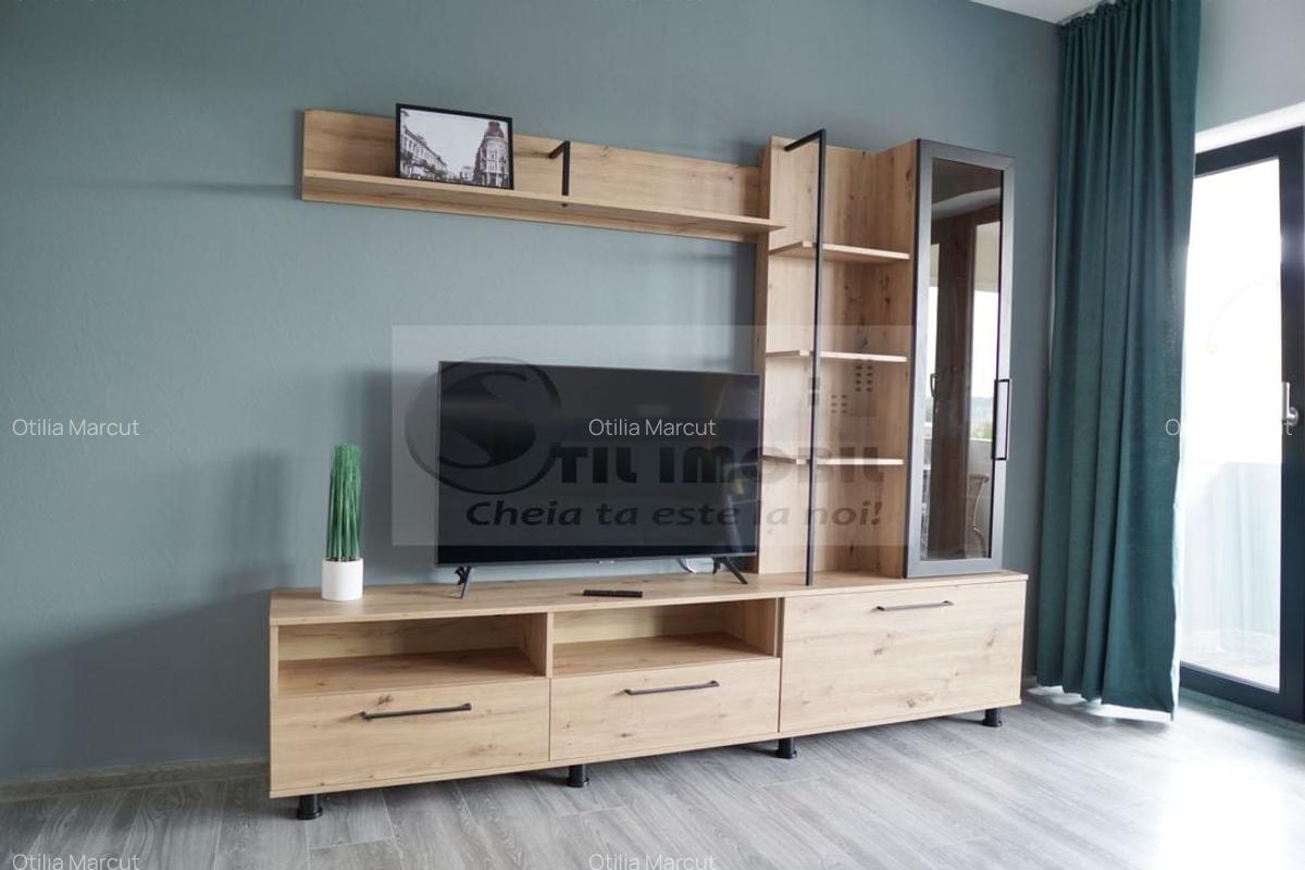 2 CAM PIATA UNIRII, TEATRU, PALAS, UMF, ULTRACENTRAL 199000+tva 9 - 2 2 CAM PIATA UNIRII, TEATRU, PALAS, UMF, ULTRACENTRAL 199000+tva 9 - 2