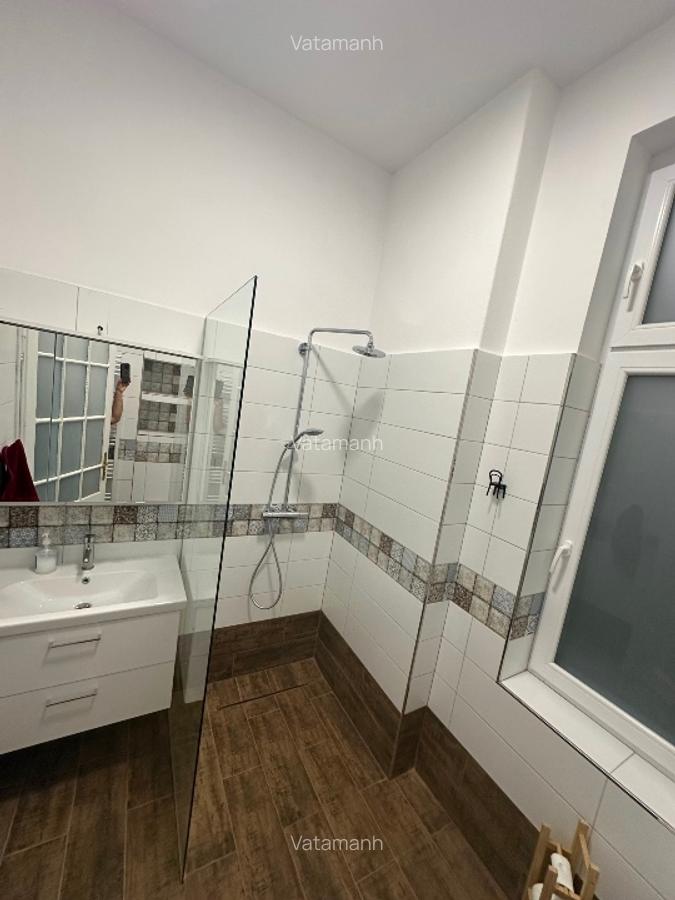 Propietar Apartament   Piata Mocioni - 8