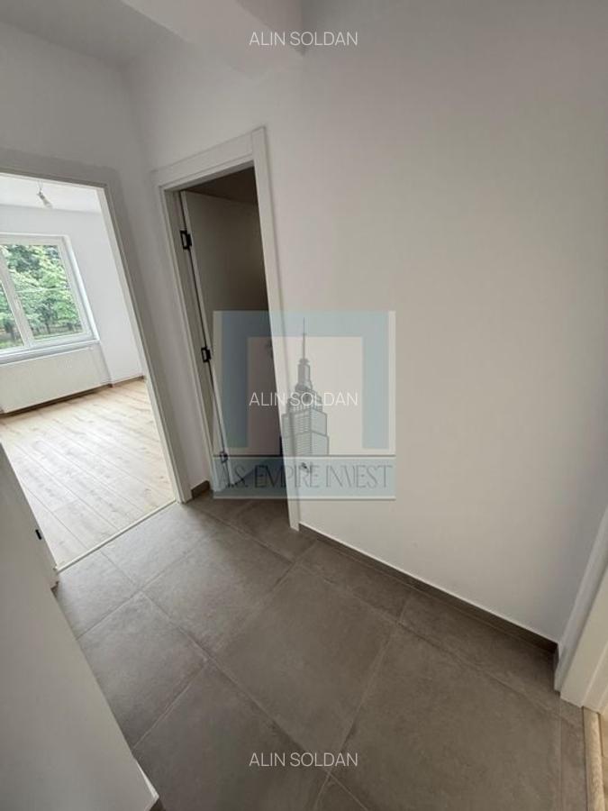 Apartament 4 camere renovat complet, etj. 1/4 - zona Tractorul - 8