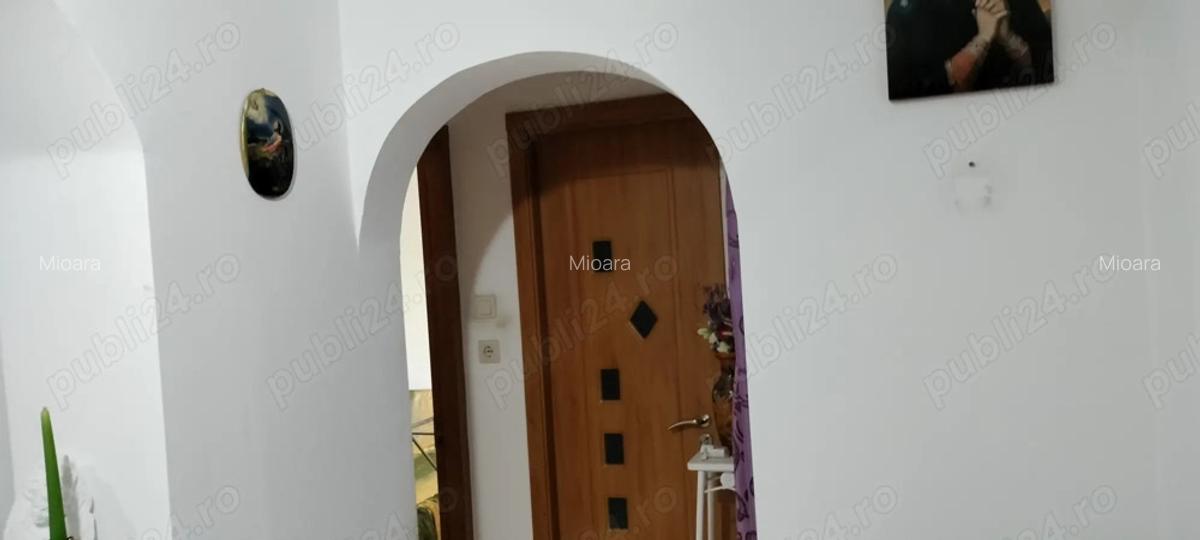 Inchiriere camera bloc zona metrou Dristor - 2