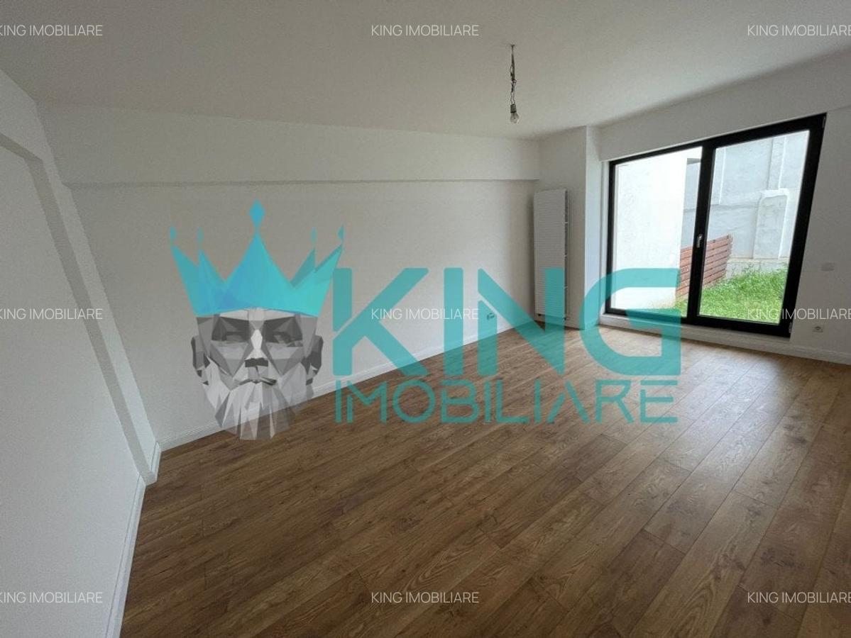 Apartament cu 3 camere decomandat în Andronache - 9