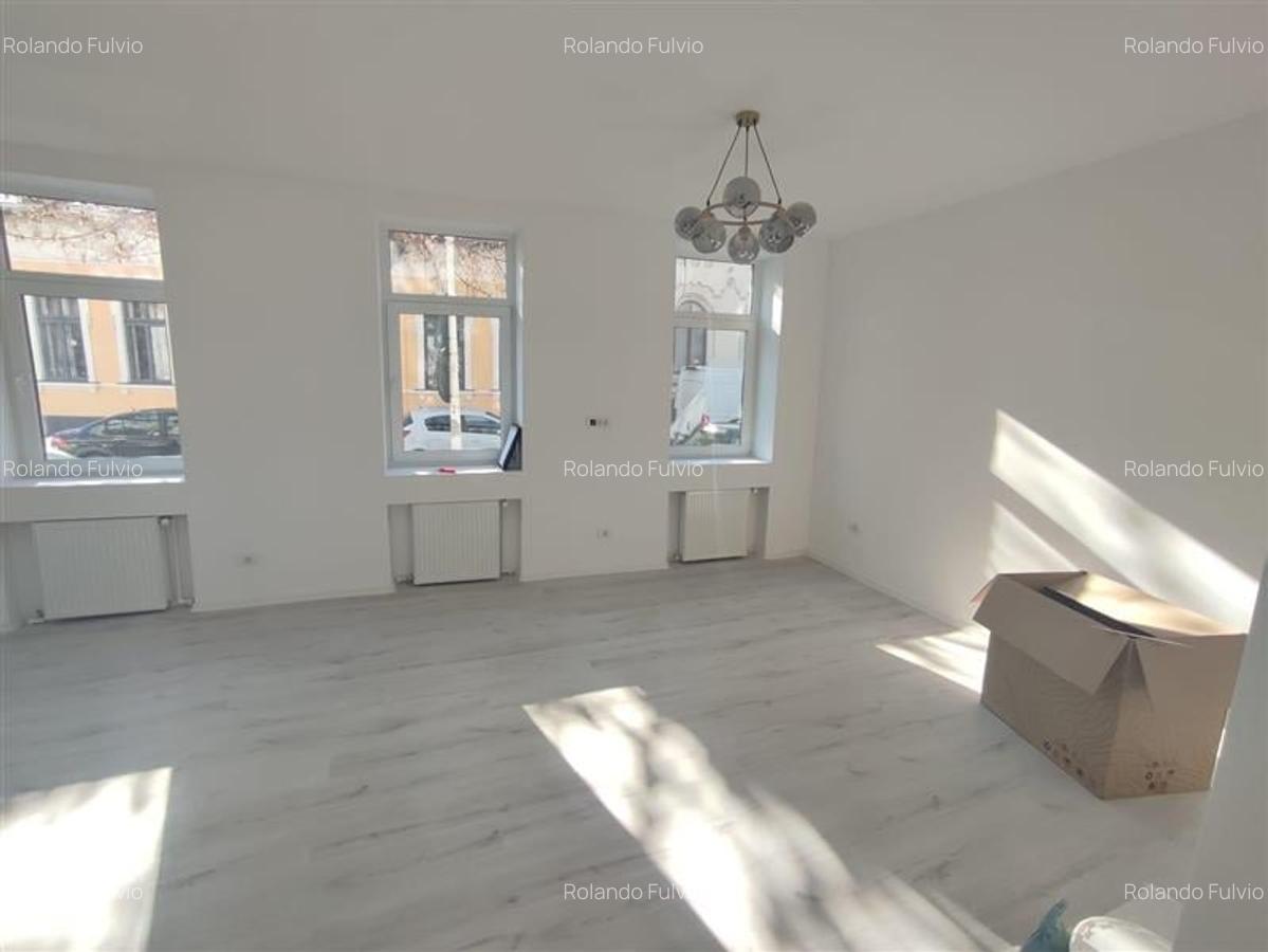 Vanzare garsoniera renovata 2025, in Vila, Mantuleasa - 6