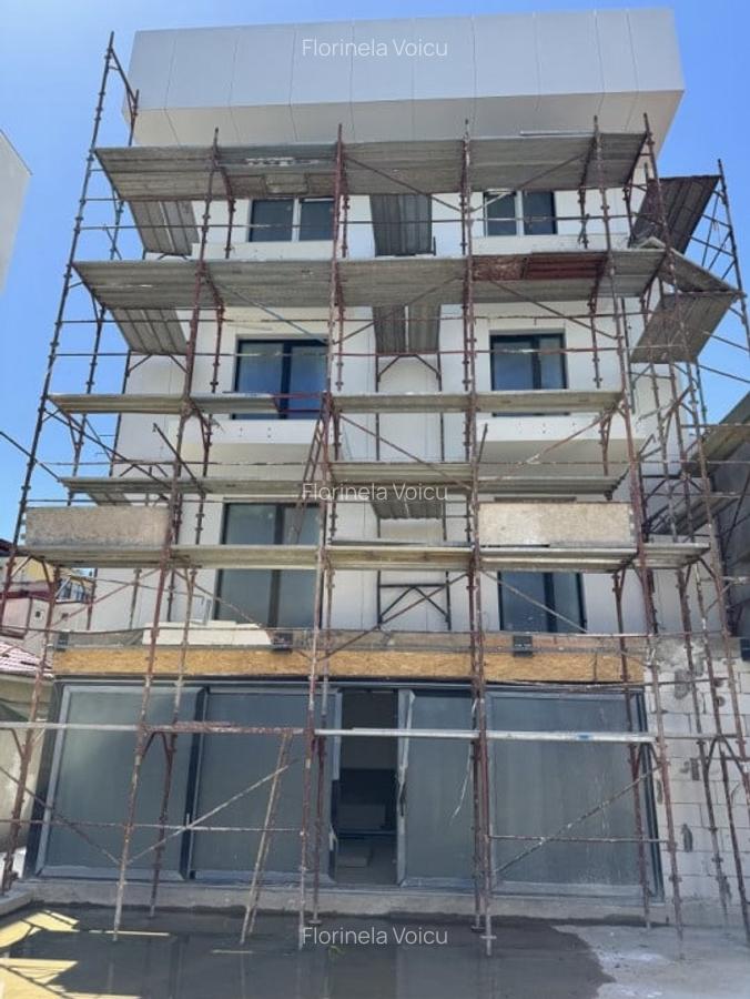Duplex cu 3 camere de vanzare  Marriot  13 Septembrie - 1