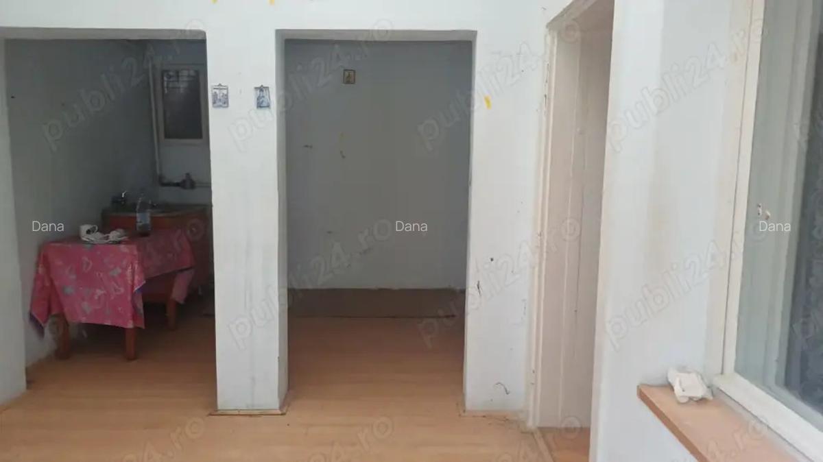 Casa individuala pe parter - 124 mp, 4 camere, anexe si garaj, teren 614 mp, -Str.Dr.I.Muresan - 7