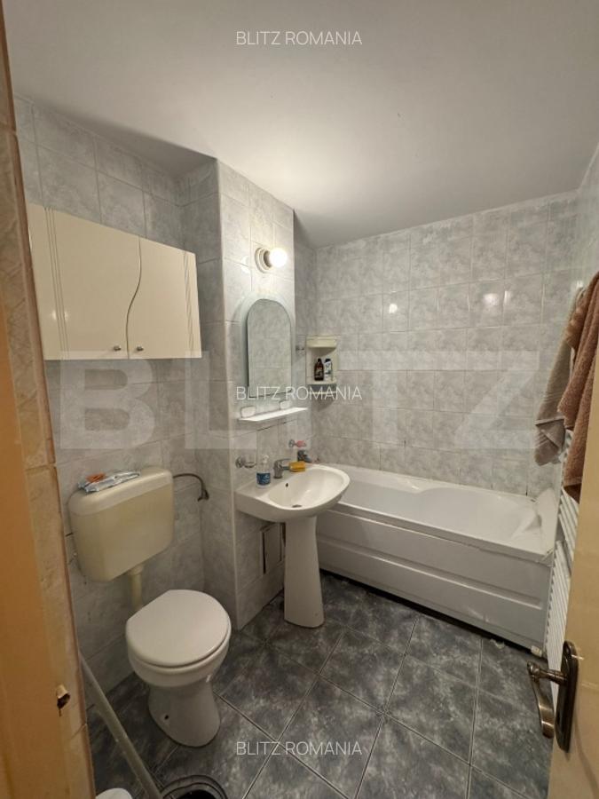 Apartament 3 camere de inchiriat, zona 13 Decembrie - 8