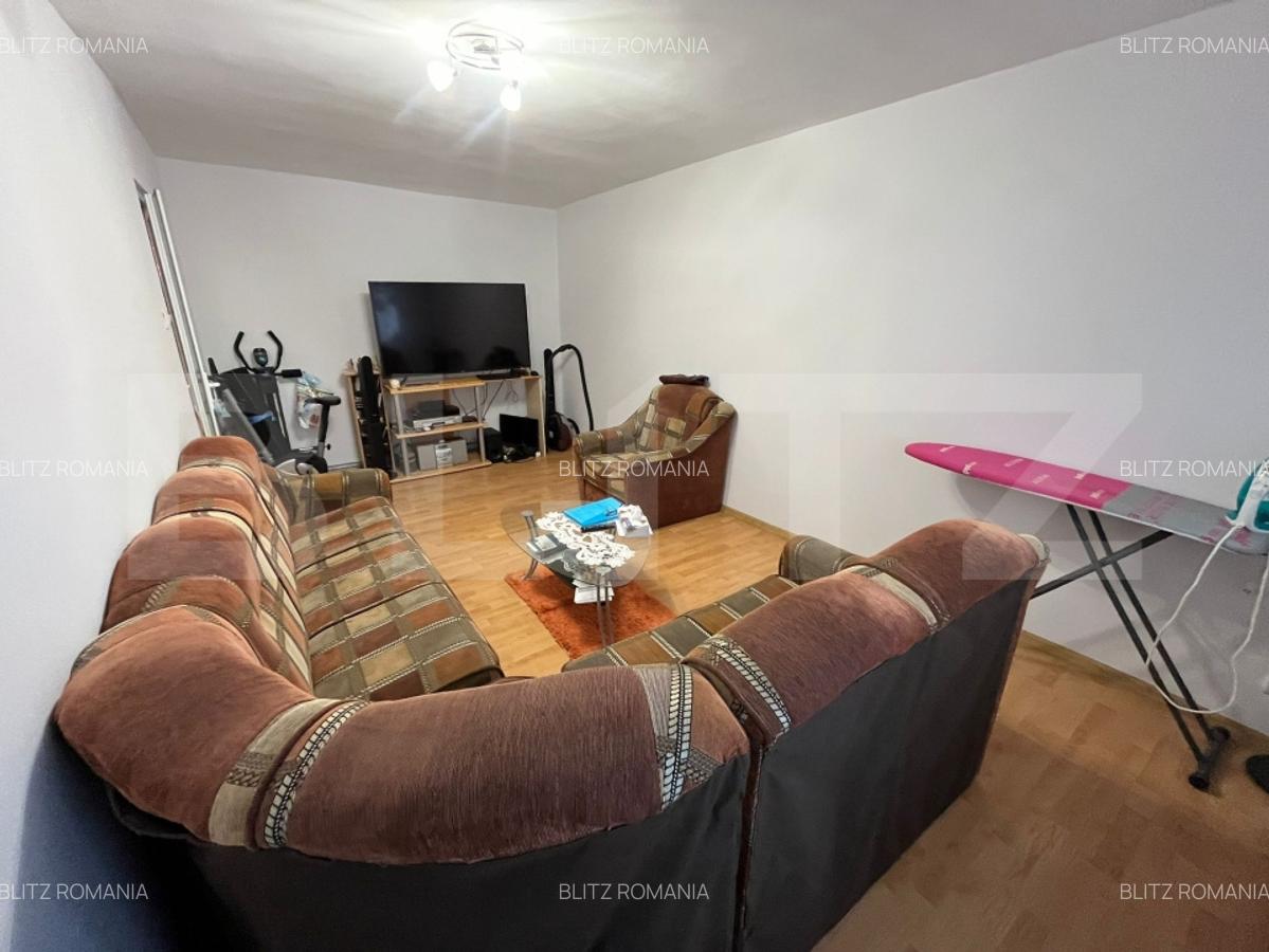 Apartament 3 camere, 86 mp utili, zona Micro 12 - 10