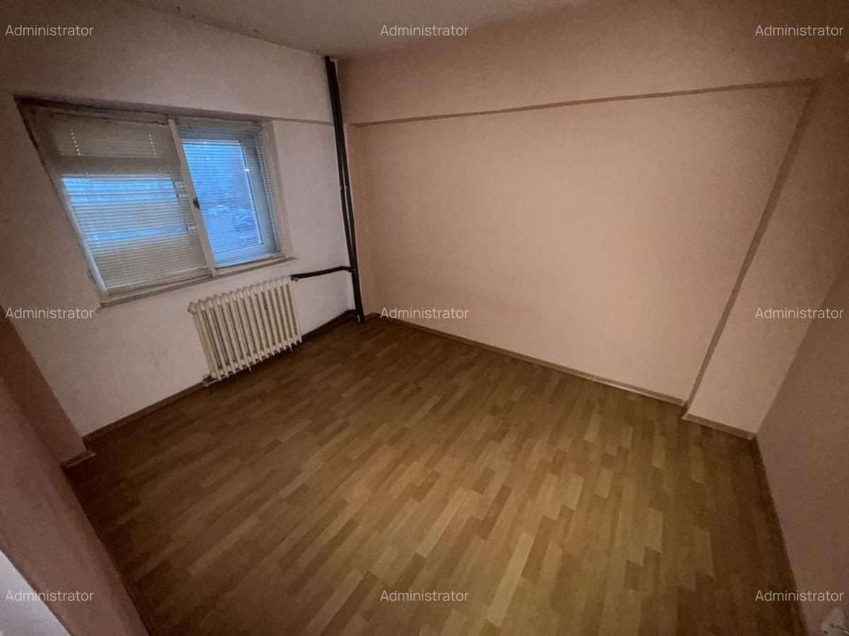 Apartament 3 camere zona Far - 5