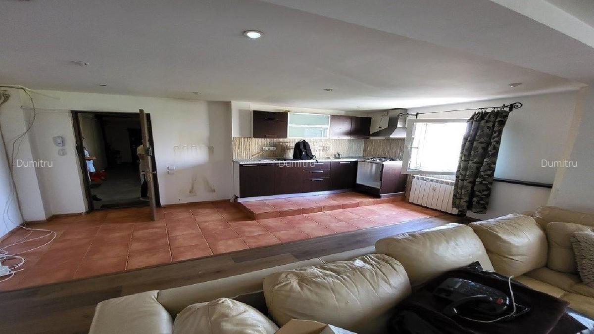 DRISTOR METROU, Apartament cu 3 camere decomandate - 90 mp- etaj 4/4, Strad - 4