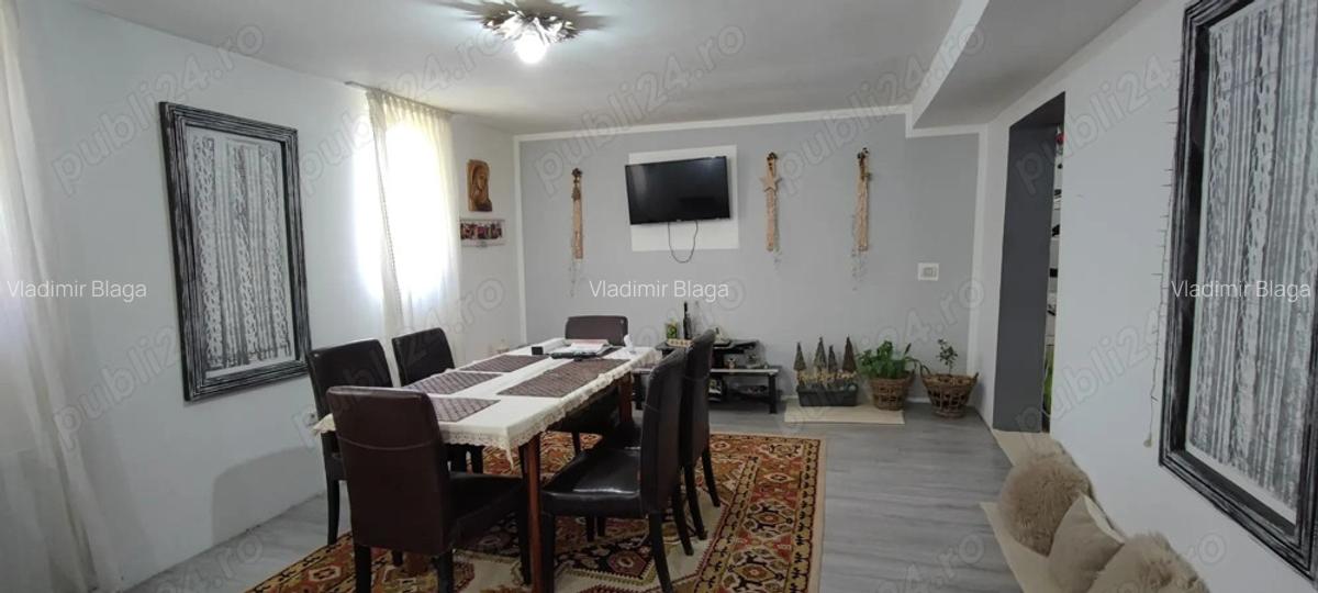 Casa si teren pe strada horia tecuci suprafata 784 - 1