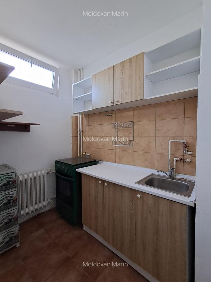 Garsoniera mobilata si utilata ,etaj 2, Lift Manastur - 6