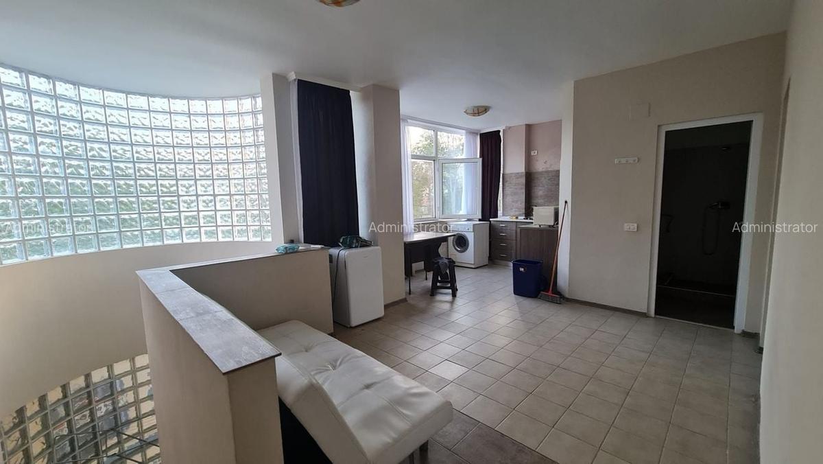 Spatii Comerciale trafic intens Teatrul de vara Neptun - 7