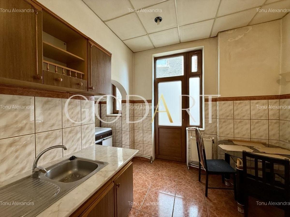 Apartament in vila interbelica | singur pe etaj - 13