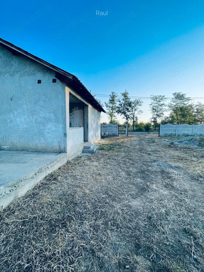 Casa de vanzare in Rastul Nou - 2