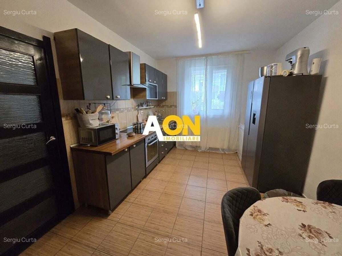 1/2 Duplex Zona Centru, 7 Camere, 310mp Teren - 4