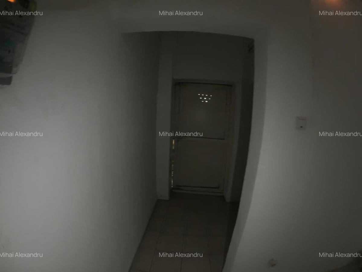 Spatiu Comercial de Inchiriat - 60 mp,  Zona Intens Circulata! - 14