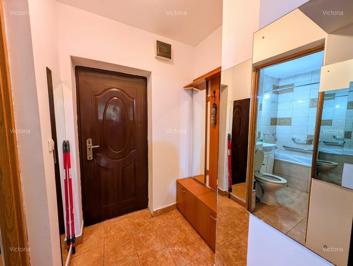 Costin Georgian-Aleea Barajul Bicaz,spatioasa,parter,balcon,mob/utilata,libera - 5