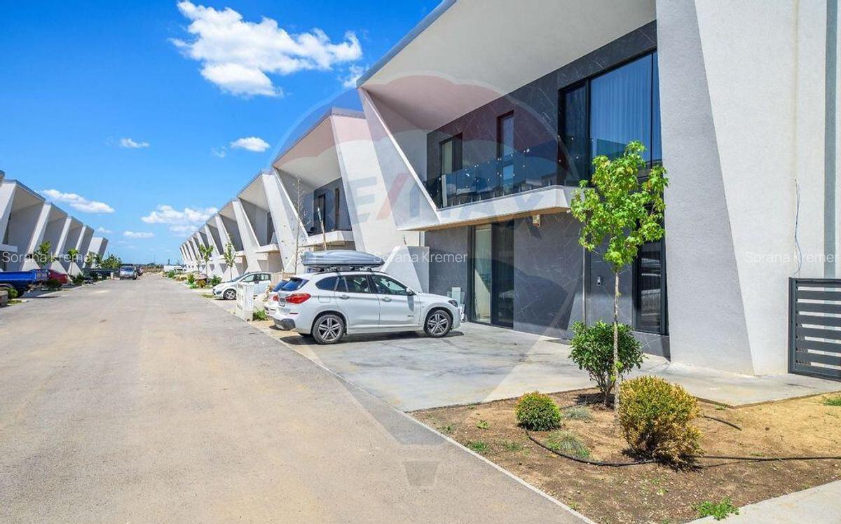 Vila smart 6 camere cu rooftop pool de inchiriat - 9