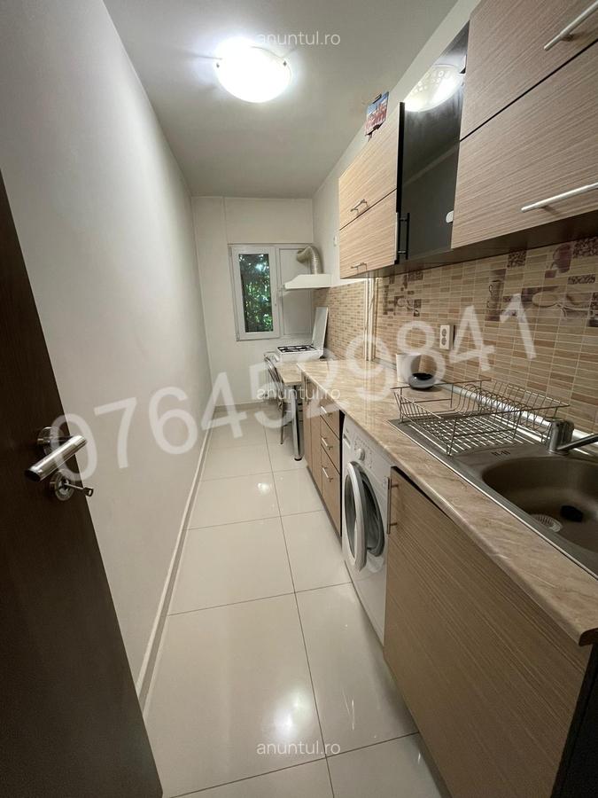 Parcul Circului- Barbu Vacarescu, Str. Zambilelor nr 2 - 6