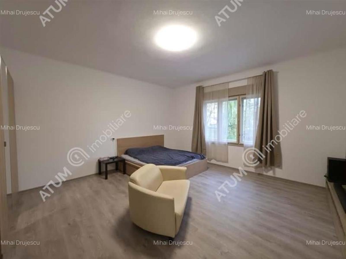 Casa 5 camere si gradina de 370 mp in zona Piata Cibin din Sibiu - 1