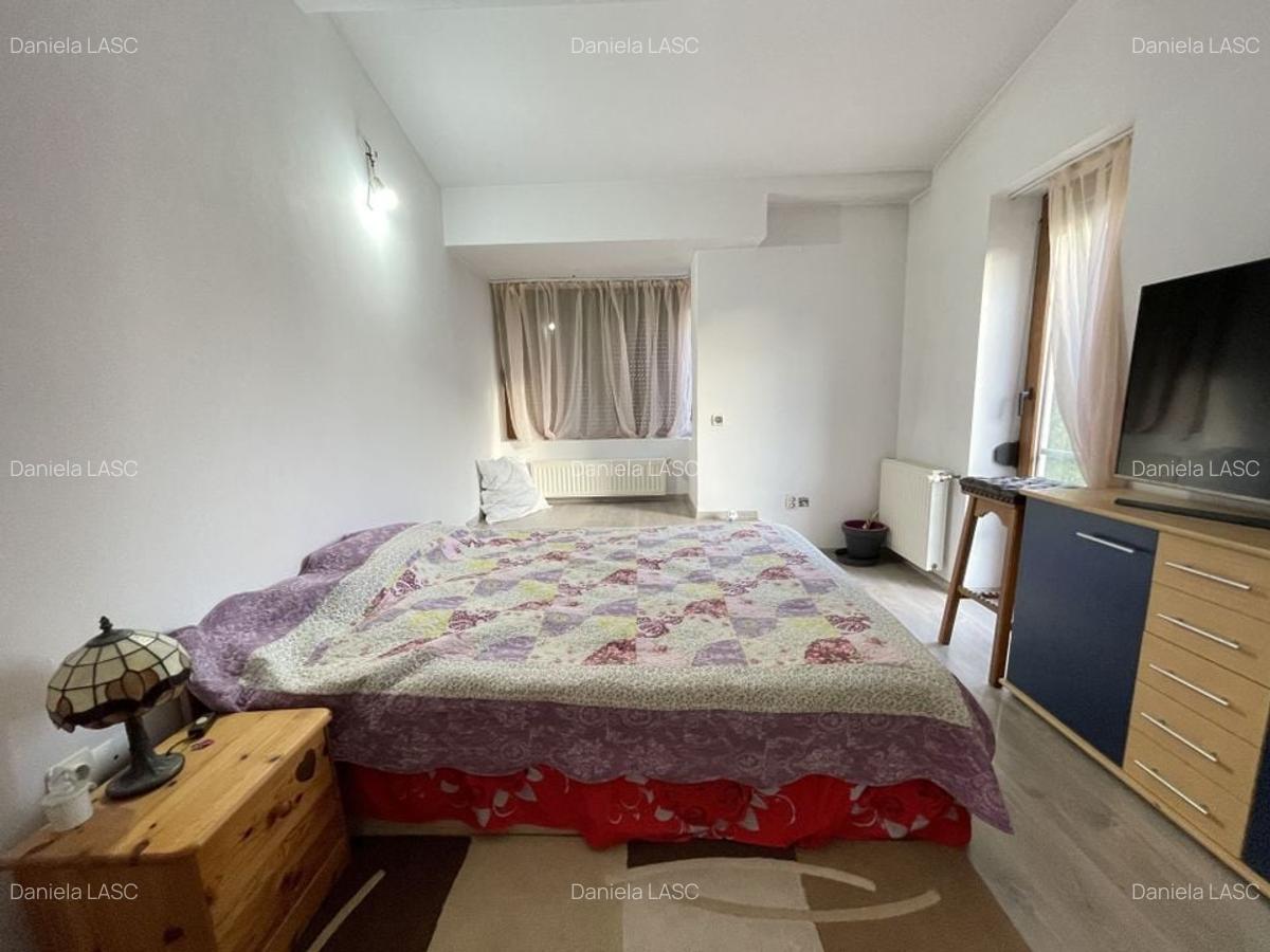 Casă cu 4 camere în Torontalului - 9