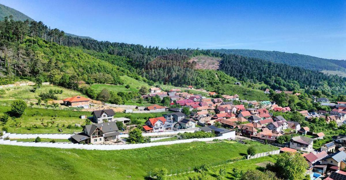 Teren intravilan 1,778mp Codlea / Strada Cetatii - 12