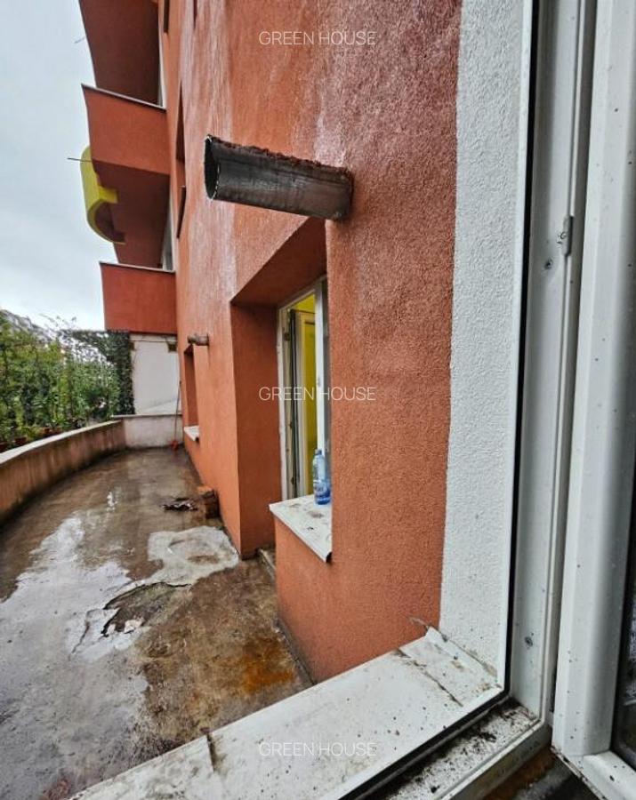 OCAZIE UNICA! Apartament 2 camere,2 balcoane etaj 1, Bv. Decebl - 9