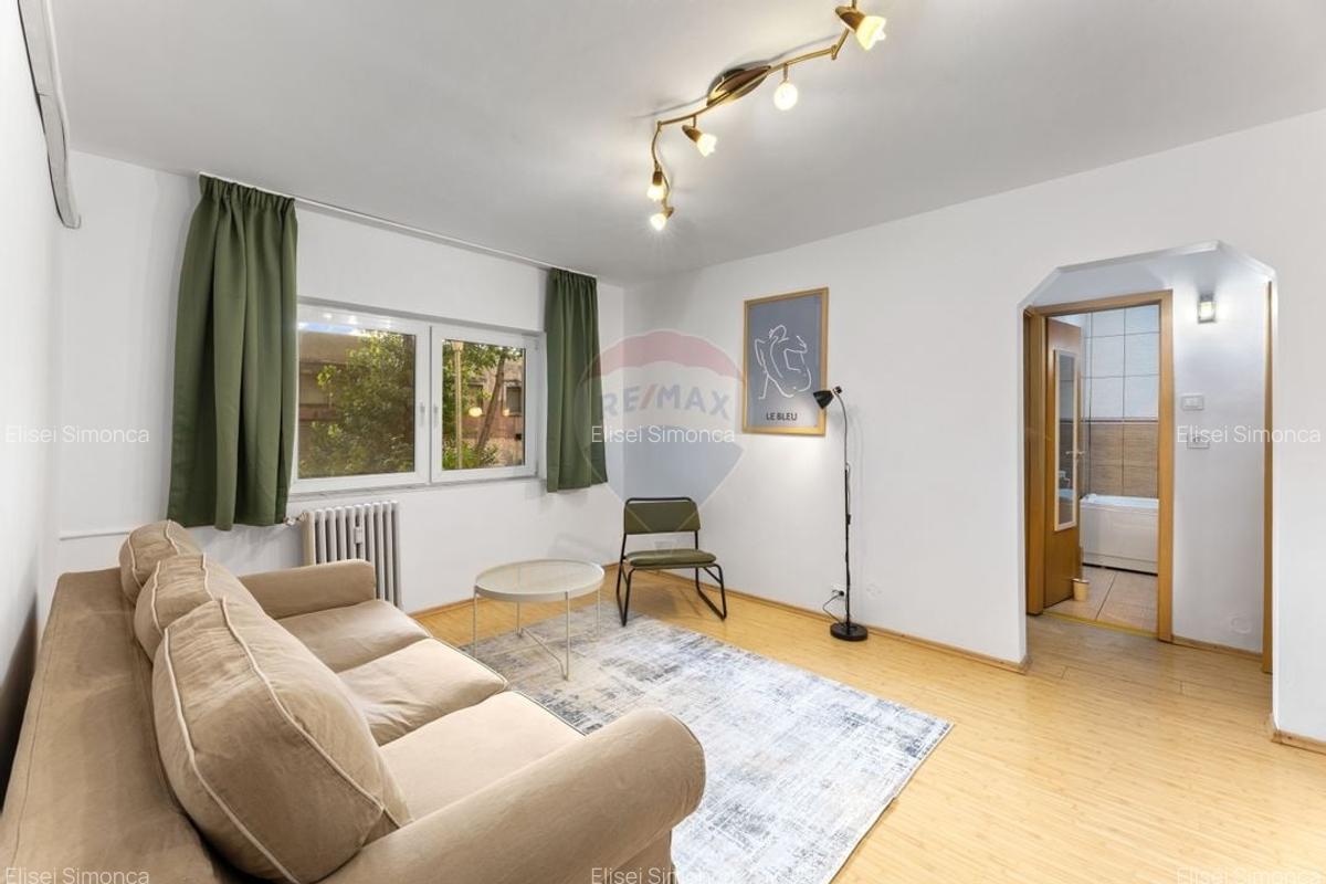 Apartament de inchiriat, 2 camere in zona Micalaca, aproape de Lidl - 1