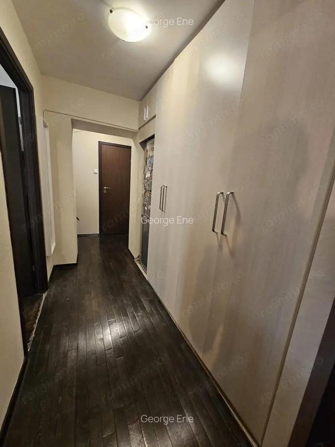 Apartament 3 camere vanzare zona 13 Septembrie stradal etaj 3 - 2