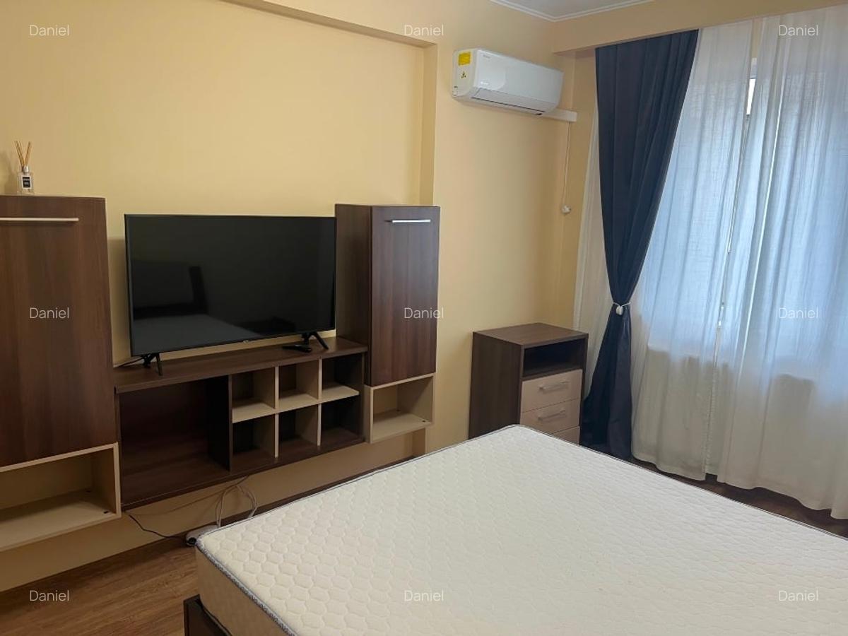 2 camere Decebal, direct proprietar, comision 0 - 4