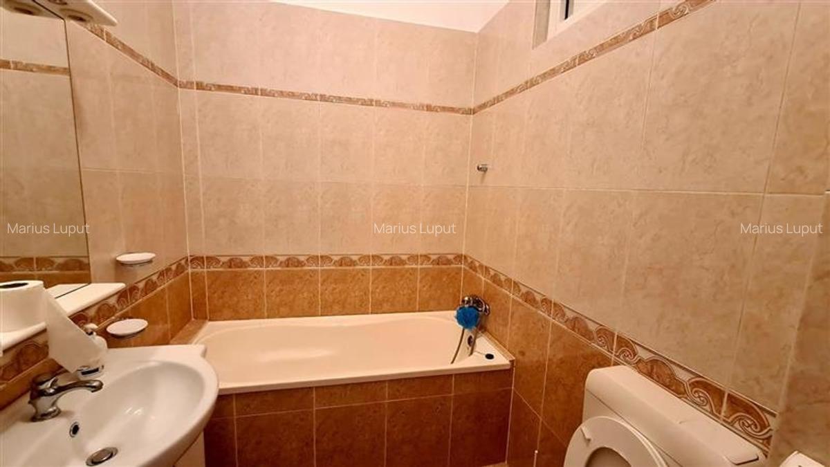 Casa P+E,  4 camere, 2 bai, Central  Maria - 8