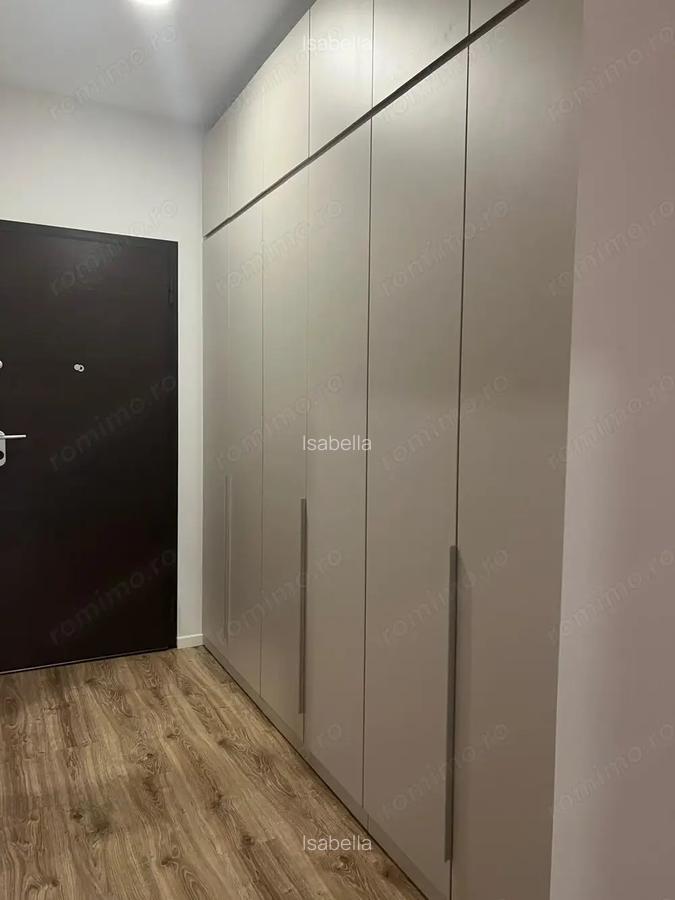 Inchiriez ap. 3 camere de lux, 84 mp, complex Laguna Residence, et.4 - 6
