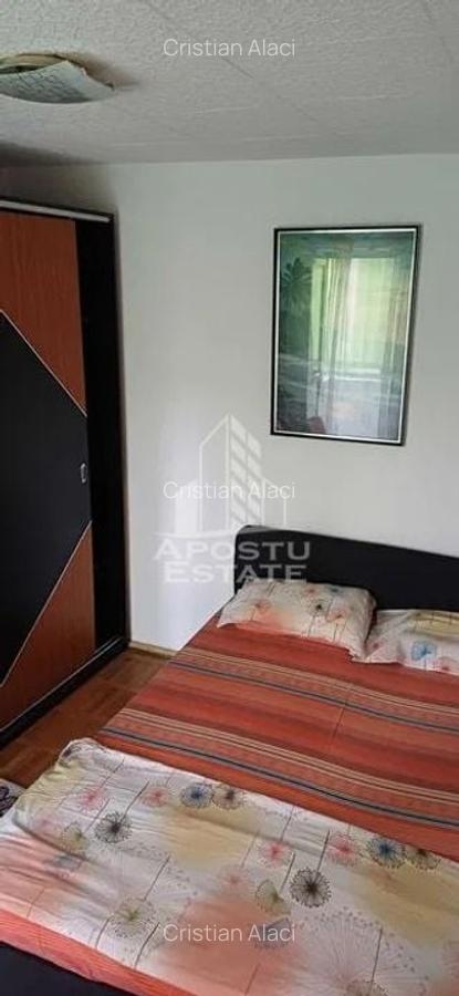 Apartament cu 2 camere, etaj 4 cu acoperis, zona Dacia - 3