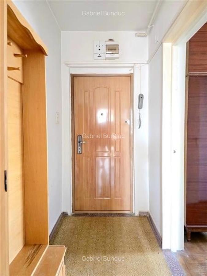 Apartament 3 camere, zona Astra - 11