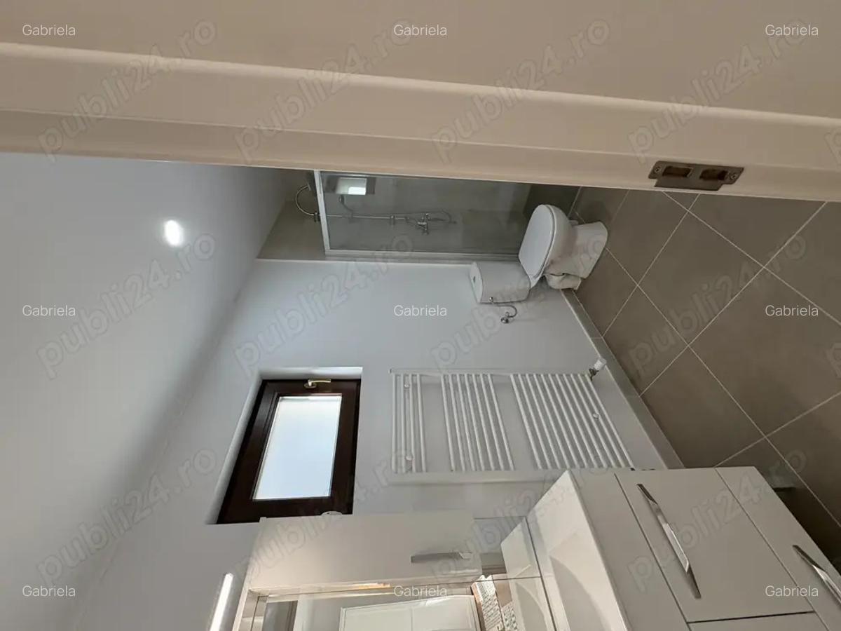 PRET REDUS: Sinaia apartament cu 3 camere, curte, terasa, langa centru - 4