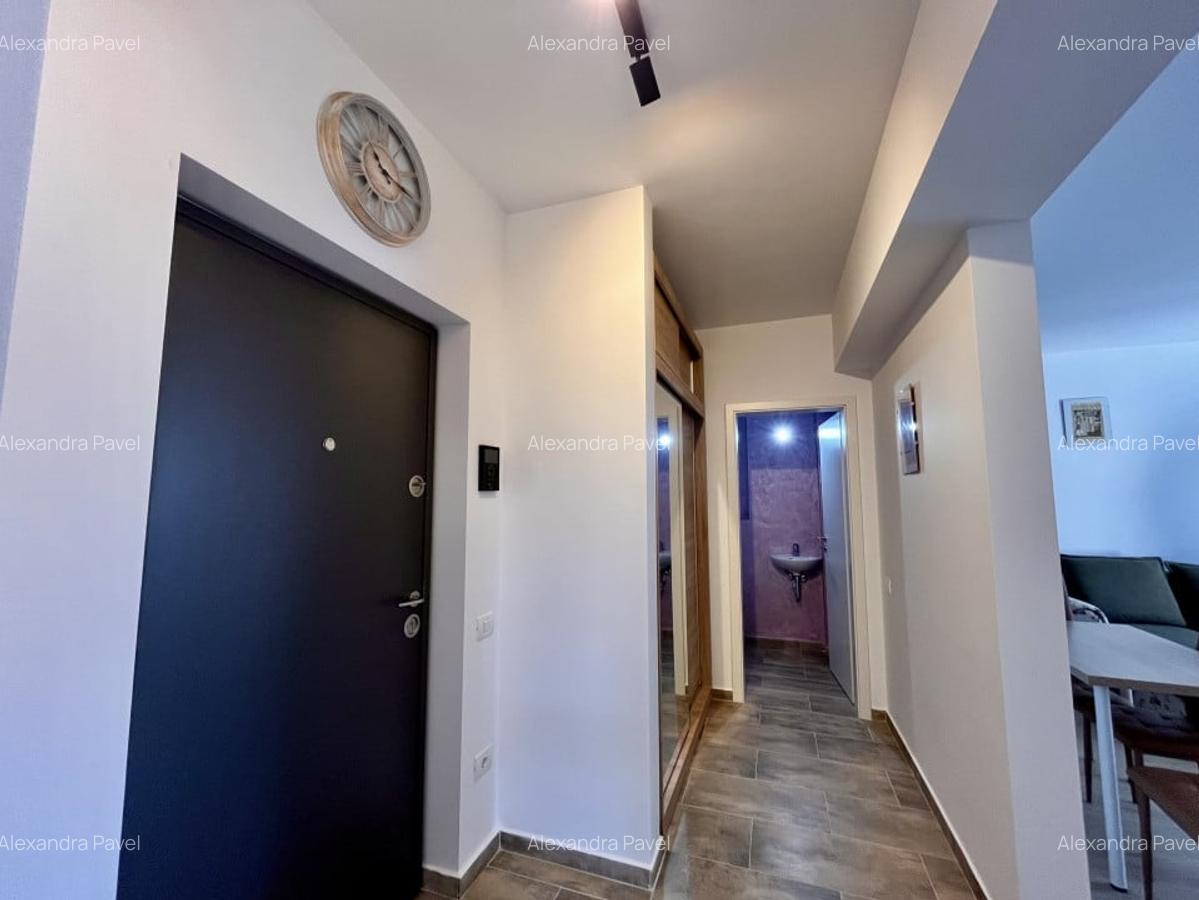 Apartament Modern cu 2 Camere, Terasa si Priveliste Spectaculoasa in Noua - 5