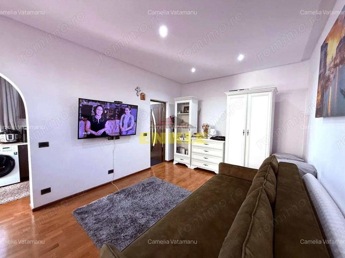 De vanzare casa tip duplex, Str. I.C. Bratianu - 2