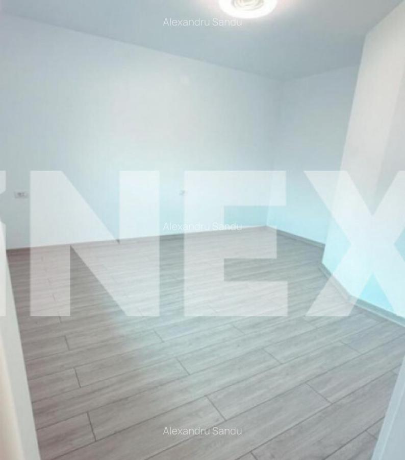 Casa spa?ioasa ?i moderna de vanzare in Trivale p - 7