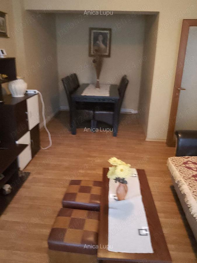 De inchiriat - 5 De inchiriat - 5