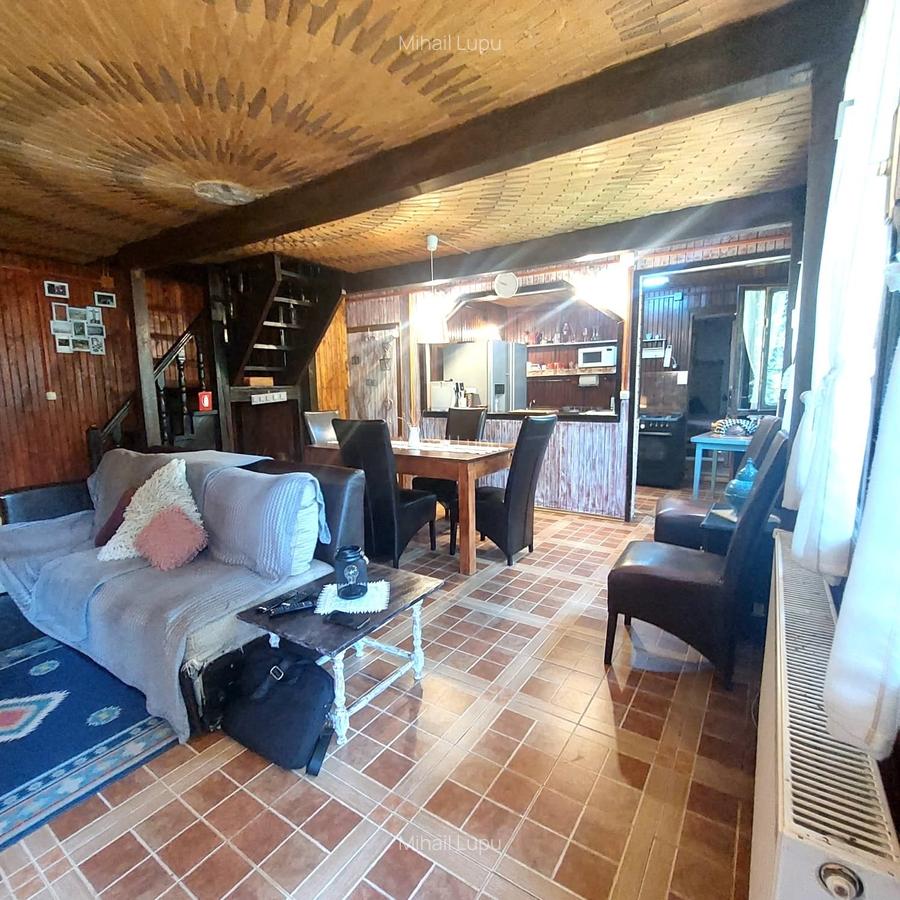 Casă cu 5 camere în Lepșa - 5