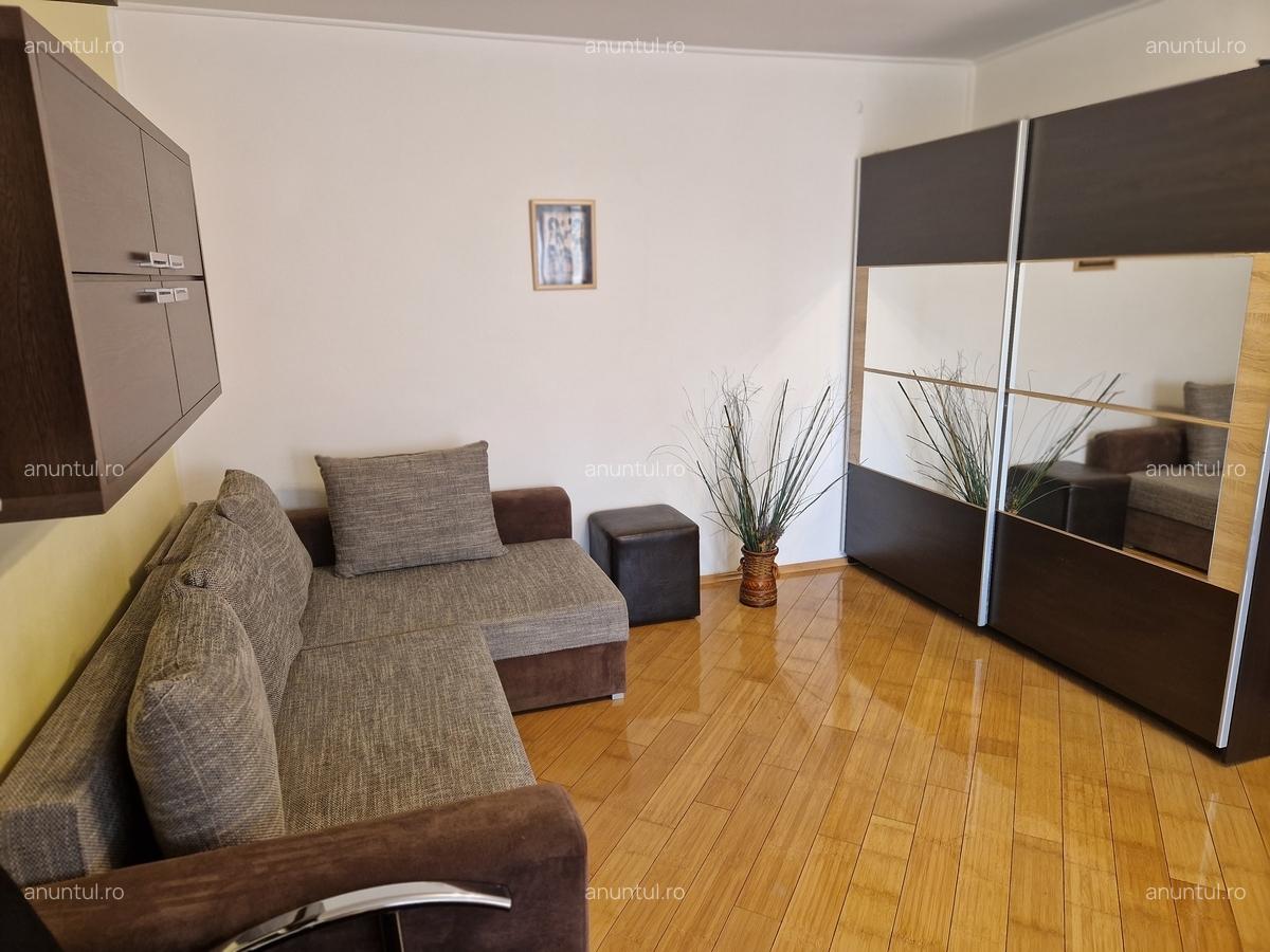 Mall Vitan, sector 3, proprietar, garsoniera de inchiriat - 1