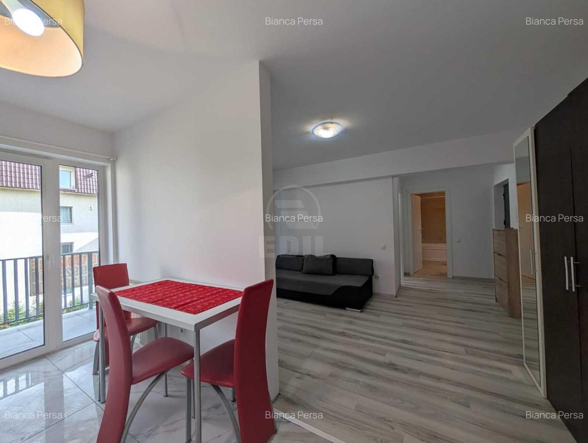 Apartament 2 camere semidecomandat zona Cetatii - 3 Apartament 2 camere semidecomandat zona Cetatii - 3
