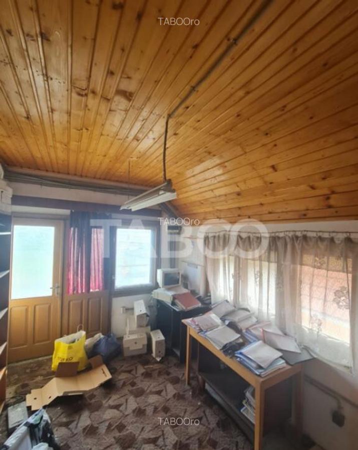 Spatiu comercial de vanzare pe drumul Petrestiului - 26