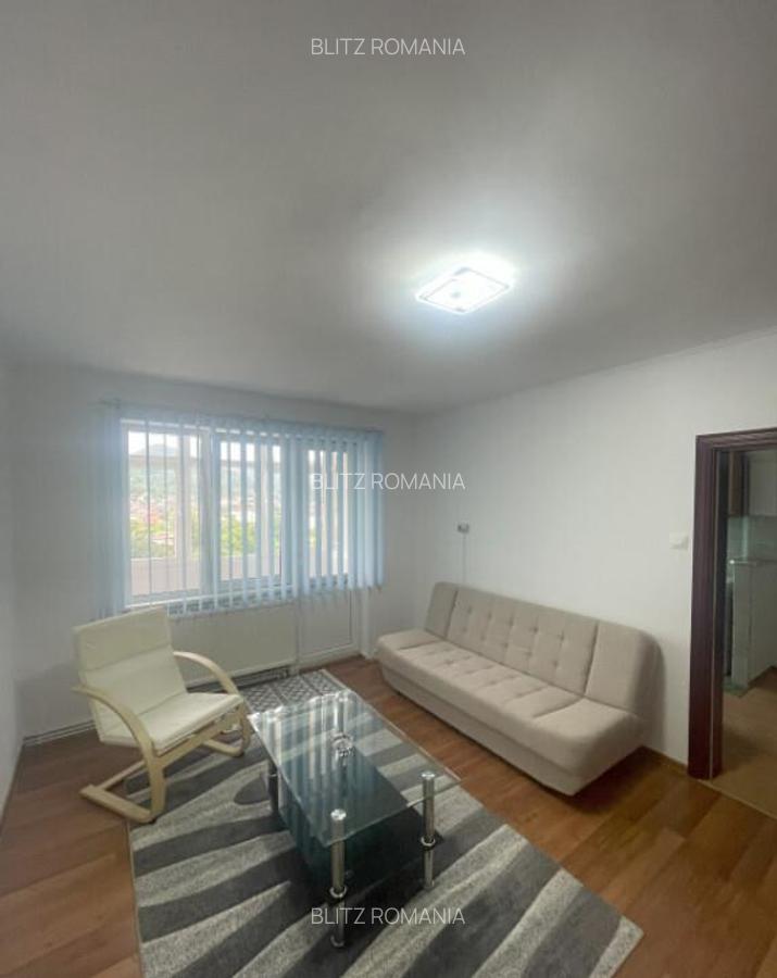 Apartament de 2 camere semidecomandat, 52 mp, ultracentral, - 2