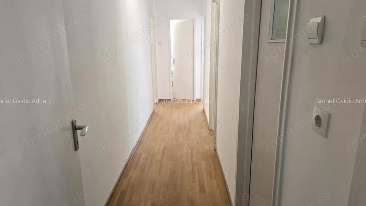 Vand sau inchiriez apartament 4 camere in Deva, zona Pietei Centrale, etaj 3, - 13