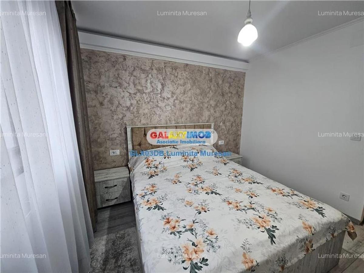 Inchiriere apartament 3 camere semidecomandat Targoviste Micro 11 - 19