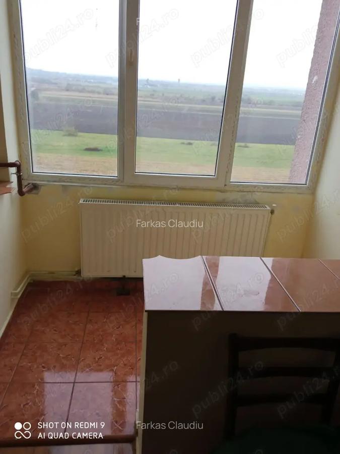 Vand garsoniera in Fagara? la 15.500 negociabil - 6