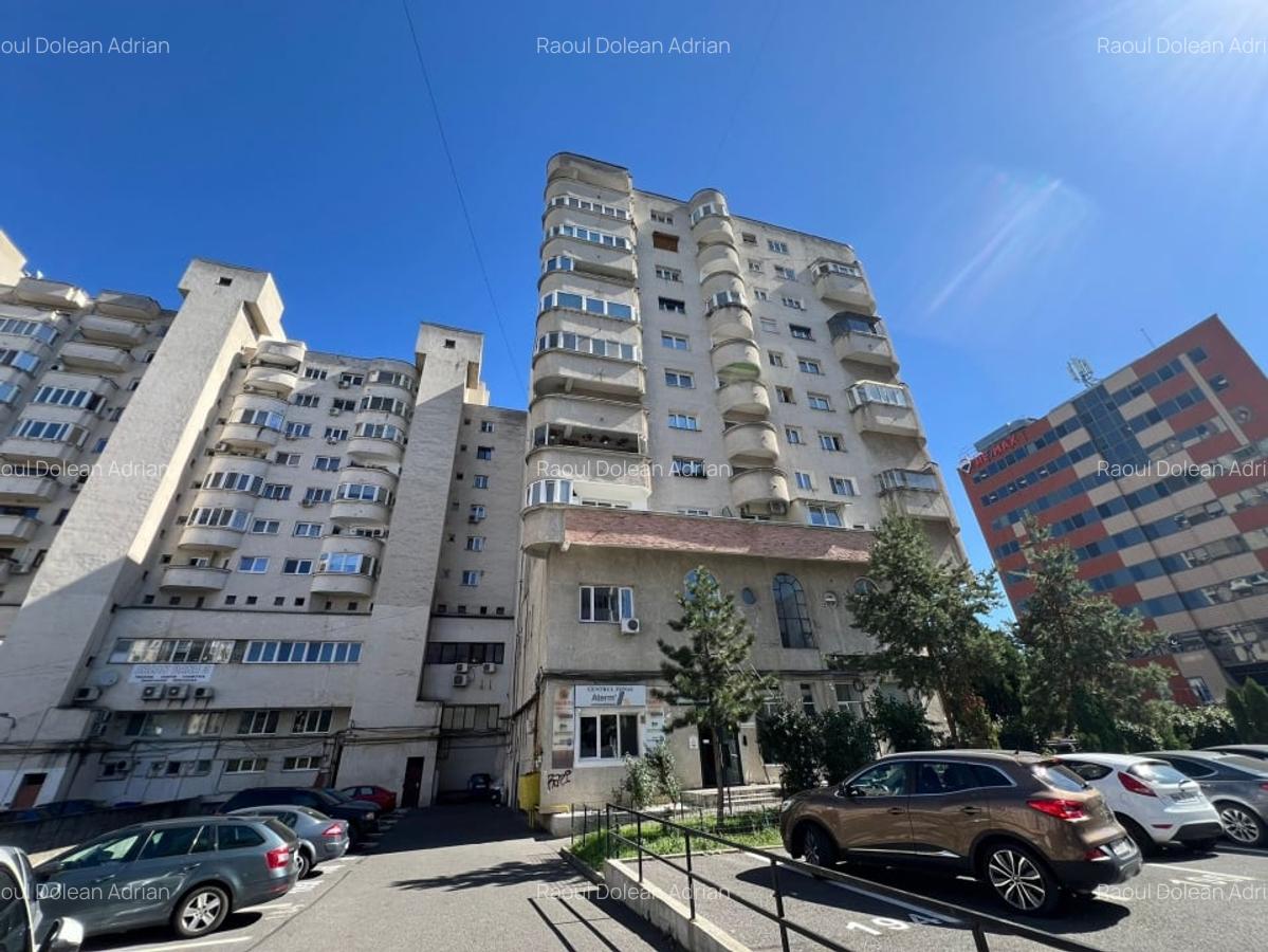 4 camere ,decomandat, 100 mp, 2 balcoane, str.Dorobantilor, Marasti - 14
