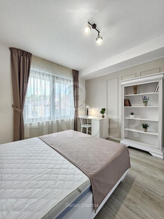 Inchiriere apartament 3 camere situat in vila privata, zona UMF - 7